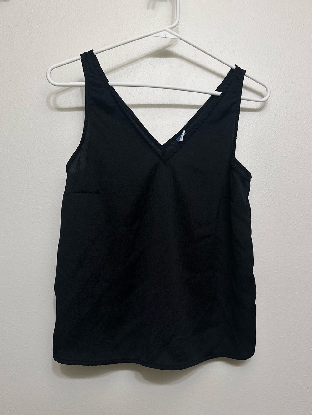 Old Navy Black V-Neck Tank